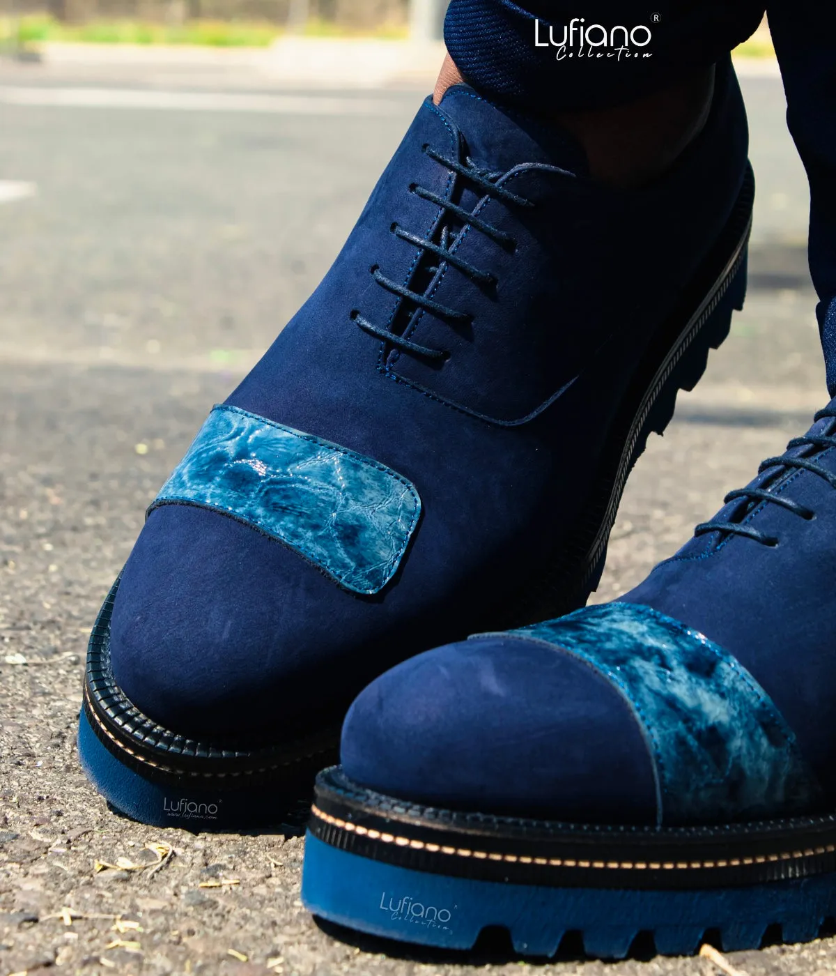 198  Lufiano Lace Up: Indigo