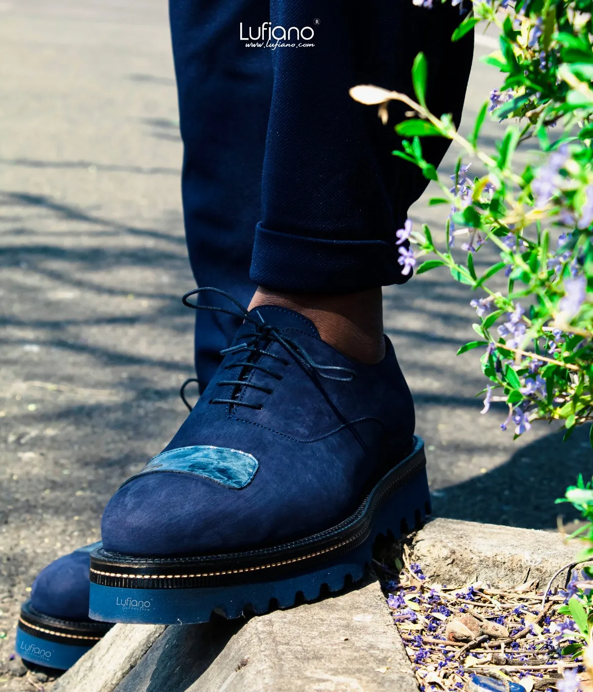 198  Lufiano Lace Up: Indigo