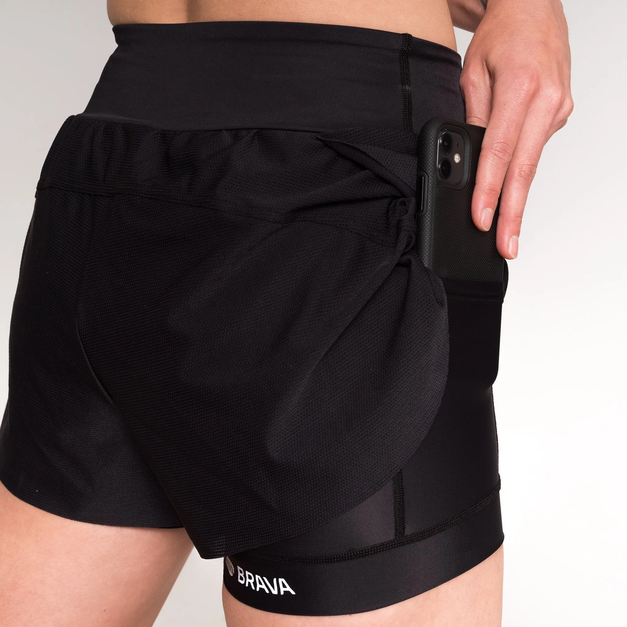 2-in-1 Mesh Split Run Short 4"