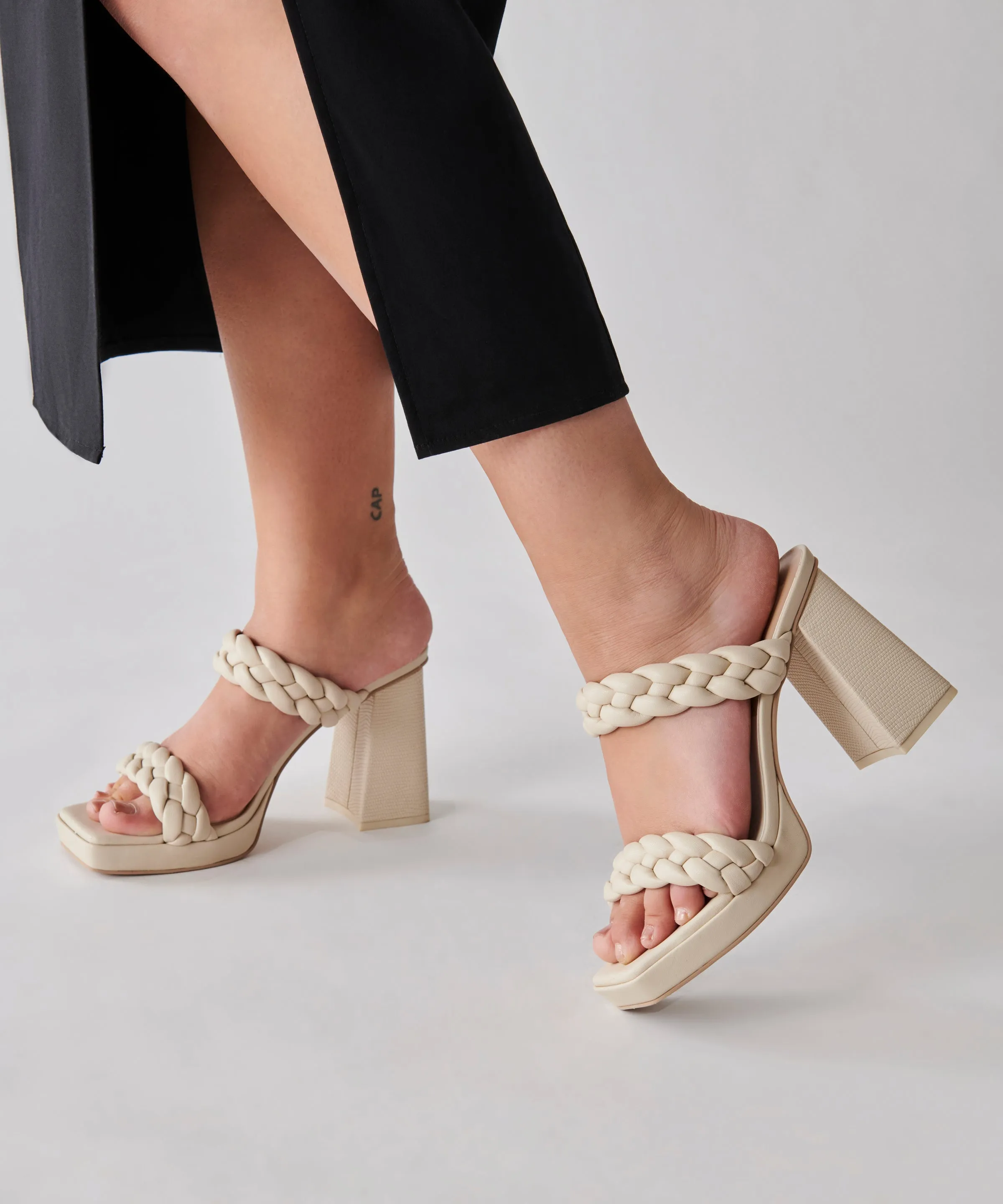 ASHBY HEELS IN IVORY STELLA - re:vita