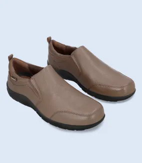 BM5199-BROWN-Men Comfort Life Style Shoes