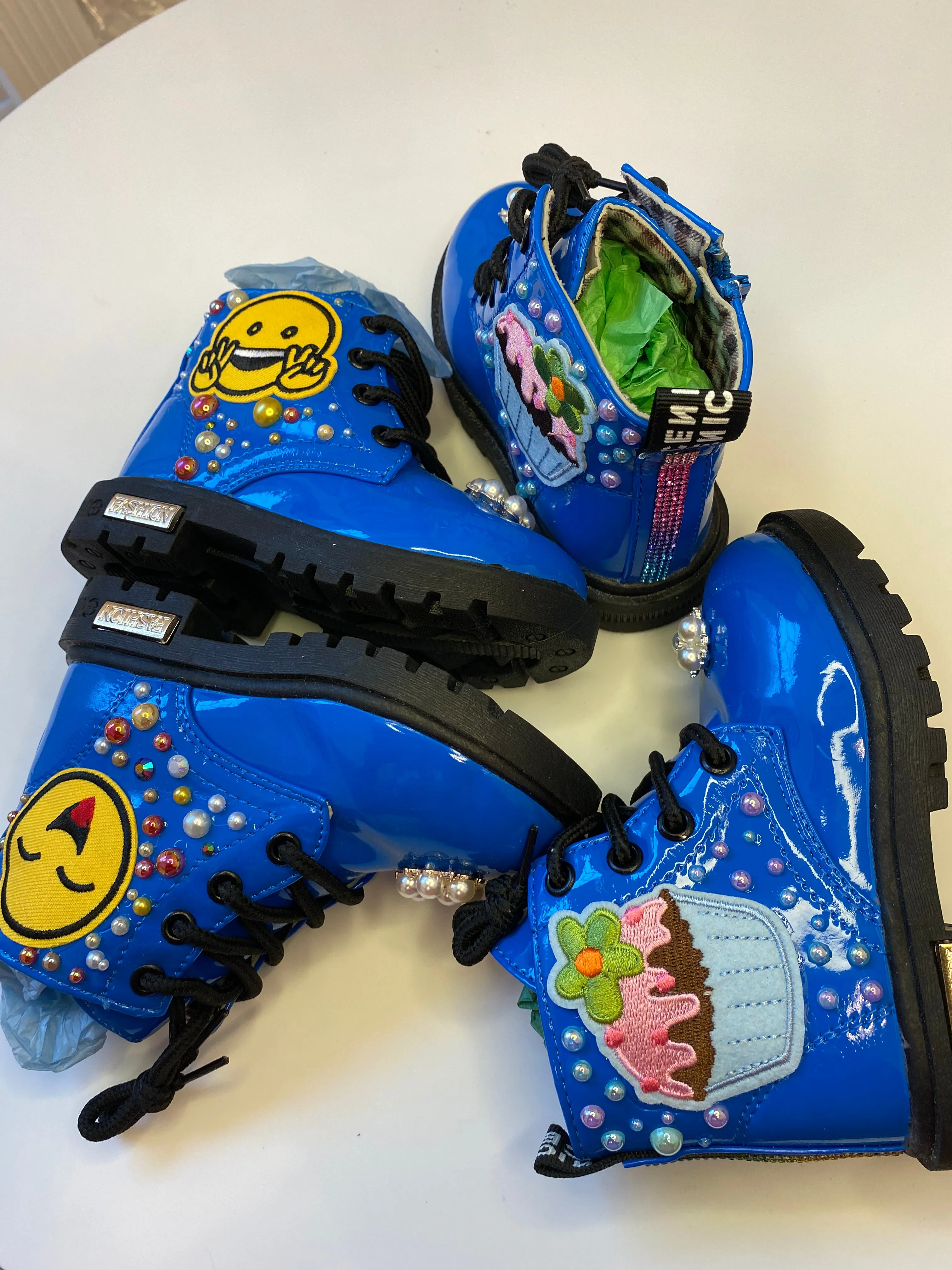 EMOJI FACES AND RHINESTONE BLUE BOOTS