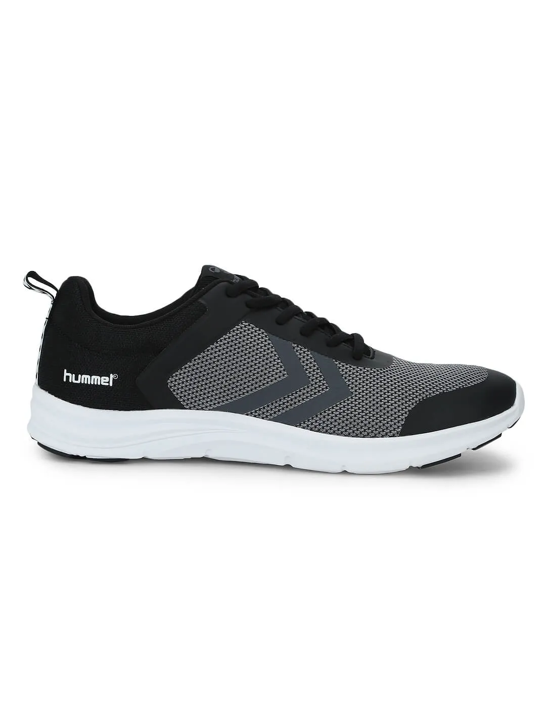 Kiel Men Black & Grey Training Shoes