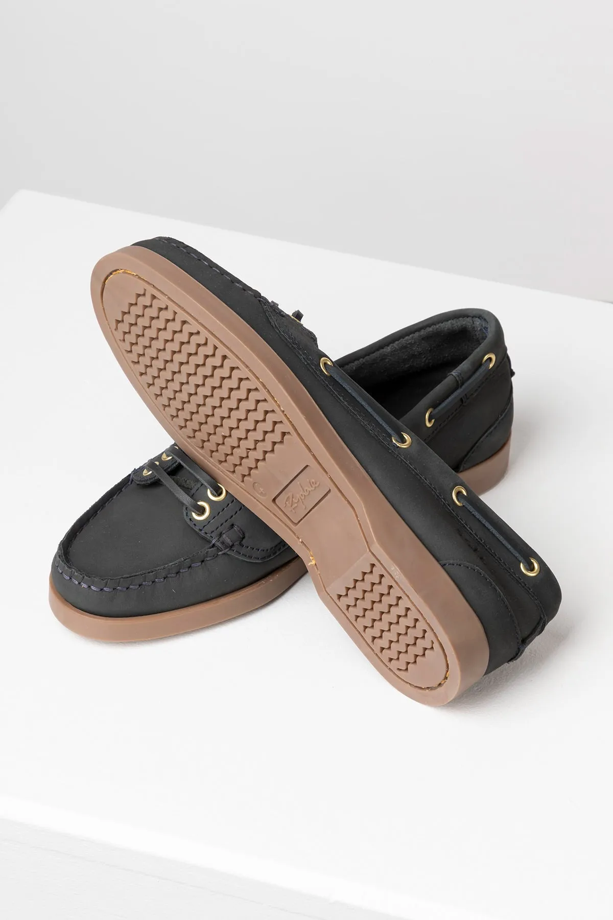 Ladies Low Front Deck Shoes - Reighton