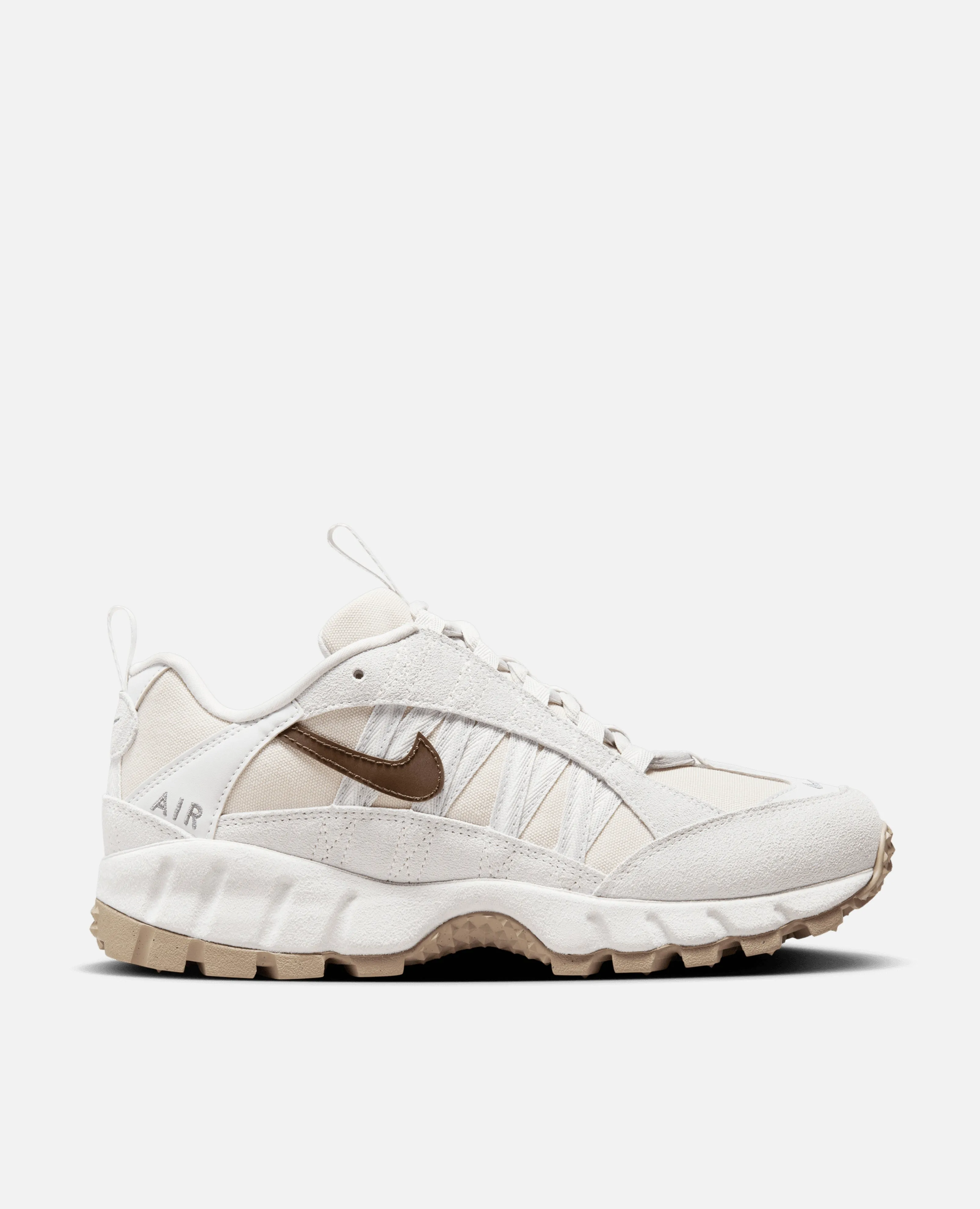 Nike WMNS Air Humara Se (Lt Orewood Brn/Baroque Brown-Photon Dust)